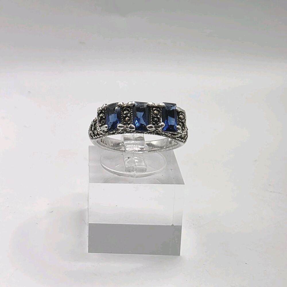 Vintage Art Deco Three Sapphire Stones Marcasite Sterling Silver Ring Size 6.75